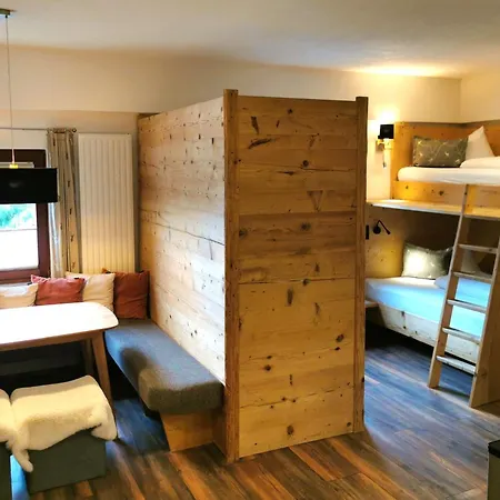 Tirolerhof - Appartementhaus 3* Kaunertal