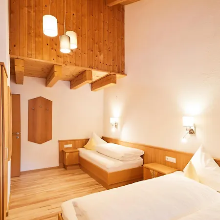 アパートホテル Tirolerhof - Appartementhaus