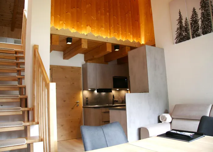 Tirolerhof - Appartementhaus 3*