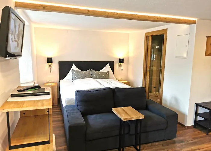 Tirolerhof - Appartementhaus Kaunertal