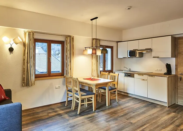 Hotel apartamentowy Tirolerhof - Appartementhaus 3*