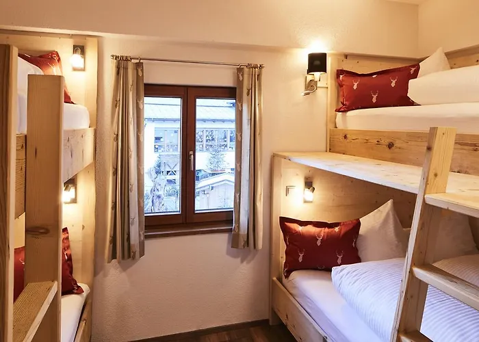 Tirolerhof - Appartementhaus