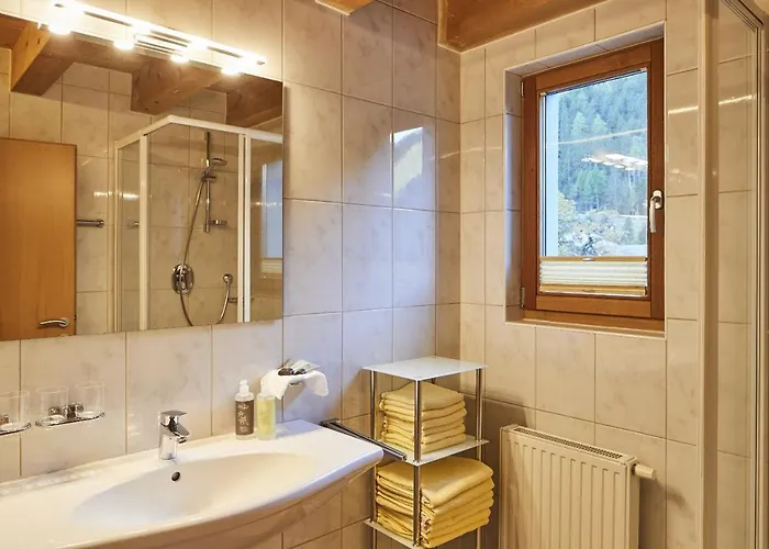 Tirolerhof - Appartementhaus Hotel apartamentowy Kaunertal