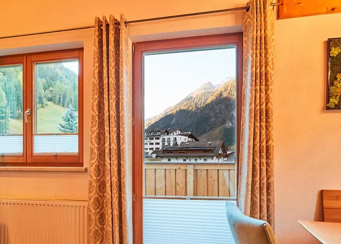 Tirolerhof - Appartementhaus Kaunertal