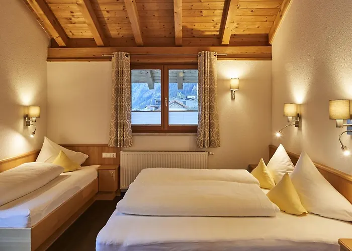 Tirolerhof - Appartementhaus 3*